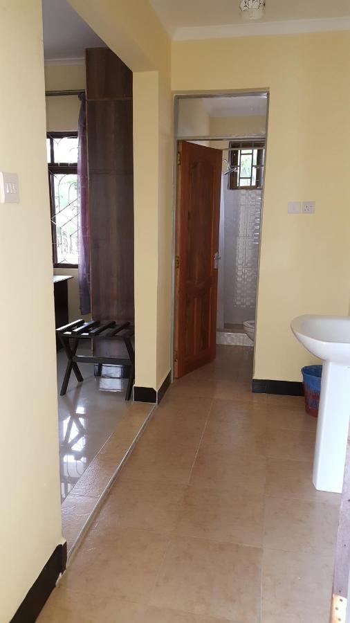 Kilimanjaro Country House Моши Экстерьер фото